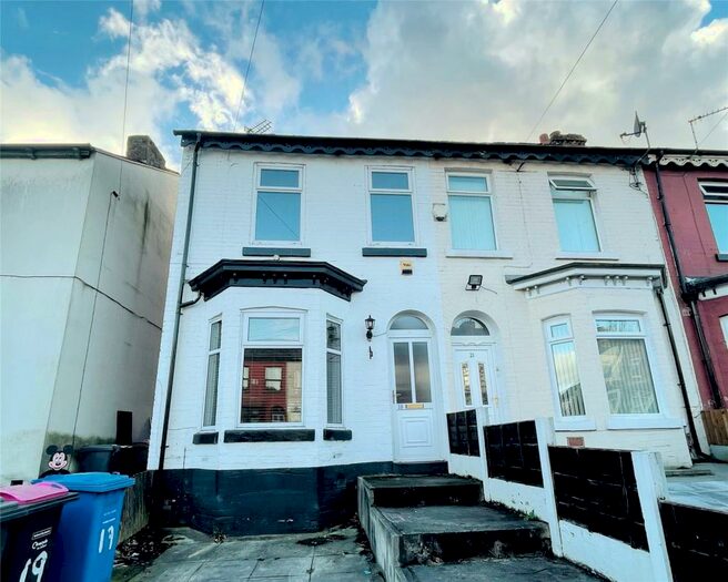 2 Bedroom Semi-Detached House To Rent In Shakespeare Crescent, Eccles, M30