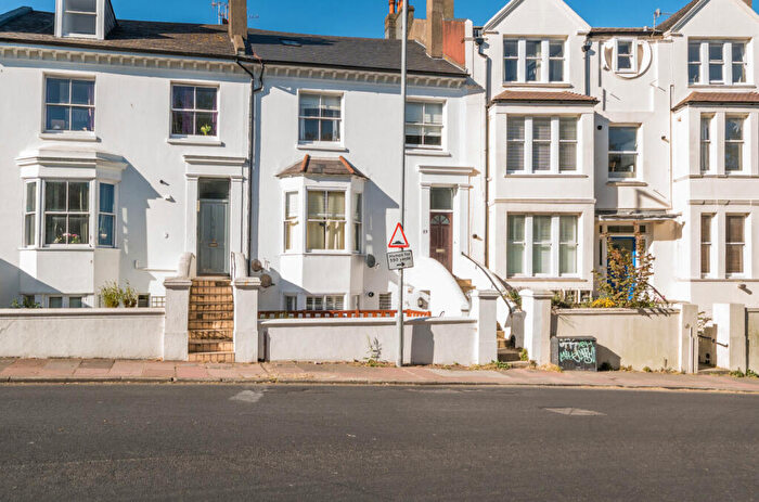 2 Bedroom Flat For Sale In Buckingham Place, Brighton, East Sussex, BN1