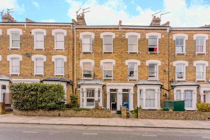 1 Bedroom Flat To Rent In Evershot Road, London, N4
