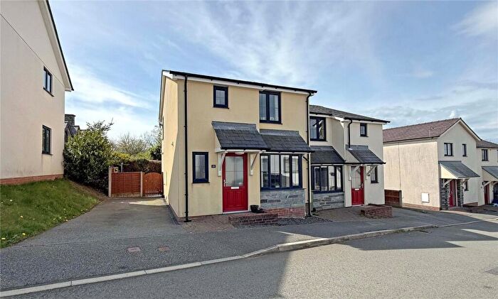 3 Bedroom Semi-Detached House For Sale In Fron Deg, Rhostryfan, Caernarfon, Gwynedd, LL54