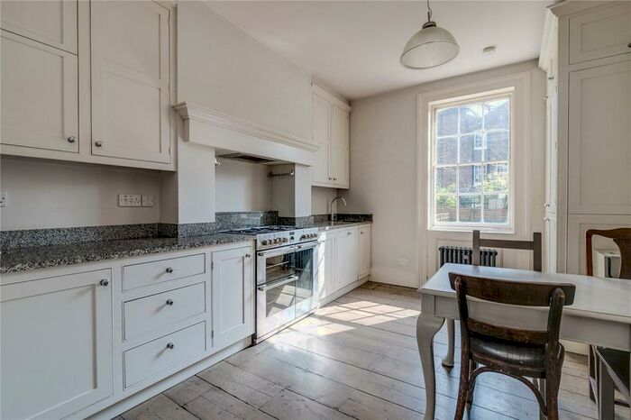 2 Bedroom Flat To Rent In Greenland Road, London, NW1