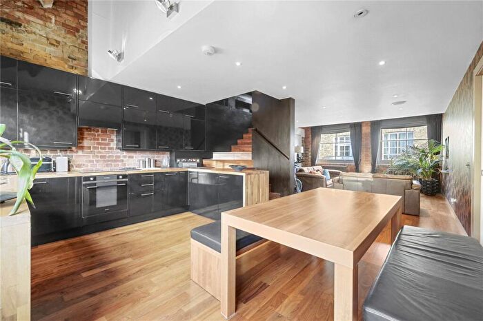 2 Bedroom Penthouse To Rent In Dingley Place, EC1V