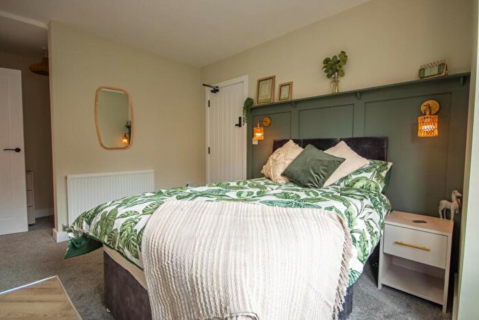 1 Bedroom Flat To Rent In Room, Cranmer Street, Long Eaton, NG10
