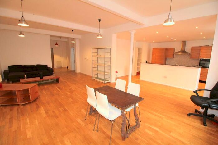2 Bedroom Apartment To Rent In Radford Cou Radford RoadNew BasfordNottingham, RT63