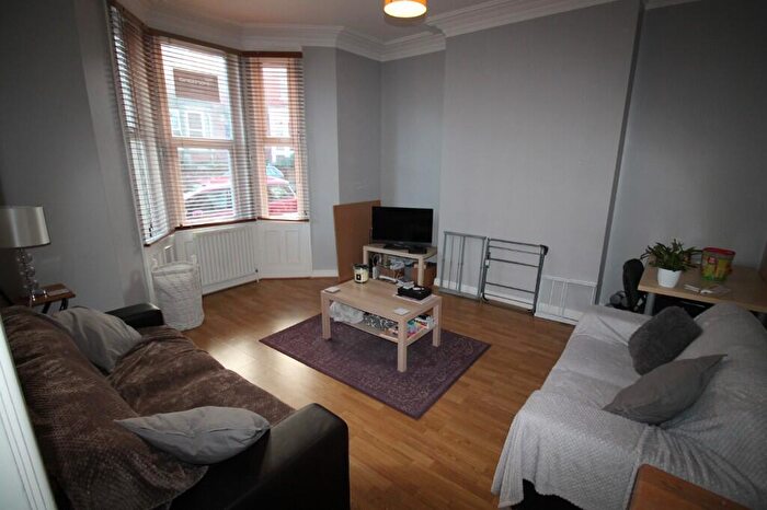 4 Bedroom Terraced House To Rent In Salisbury Gardens, Newcastle Upon Tyne, NE2
