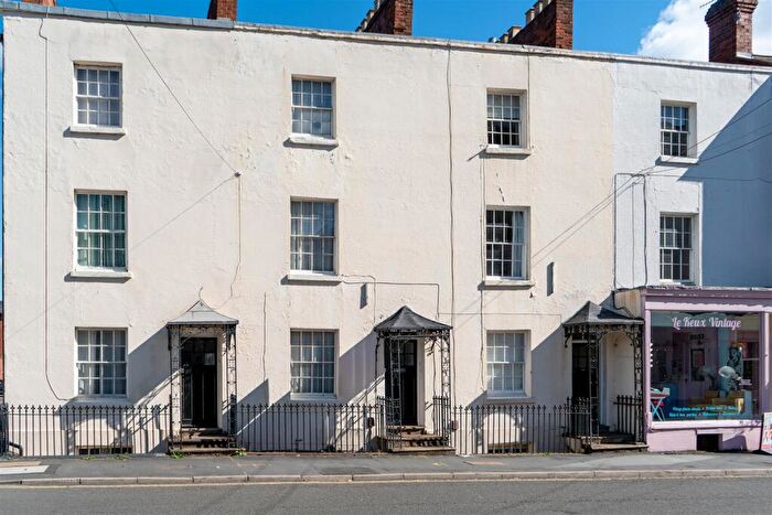 5 Bedroom House To Rent In Chandos Street, Leamington Spa, CV32