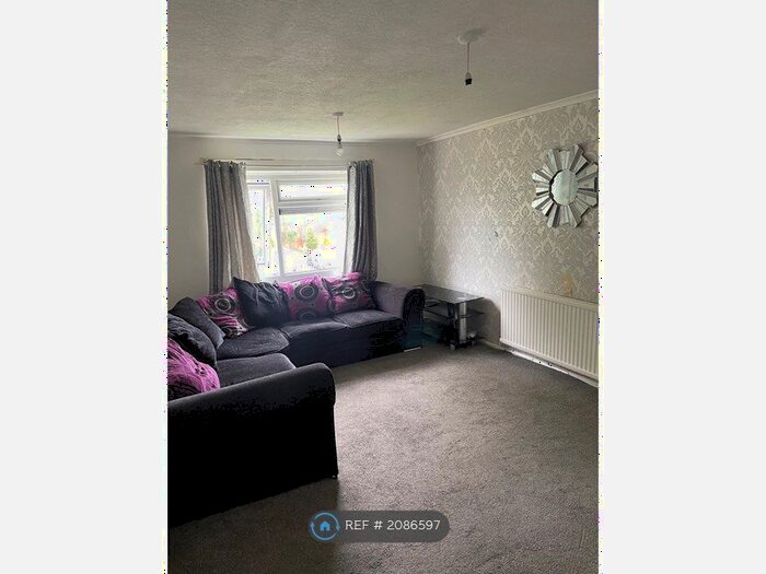 1 Bedroom Flat To Rent In Aspen Close, Birmingham, B27