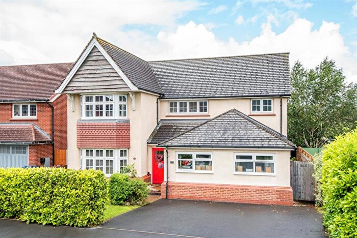 4 Bedroom Detached House For Sale In Claytongate Drive, Penwortham, Preston, PR1