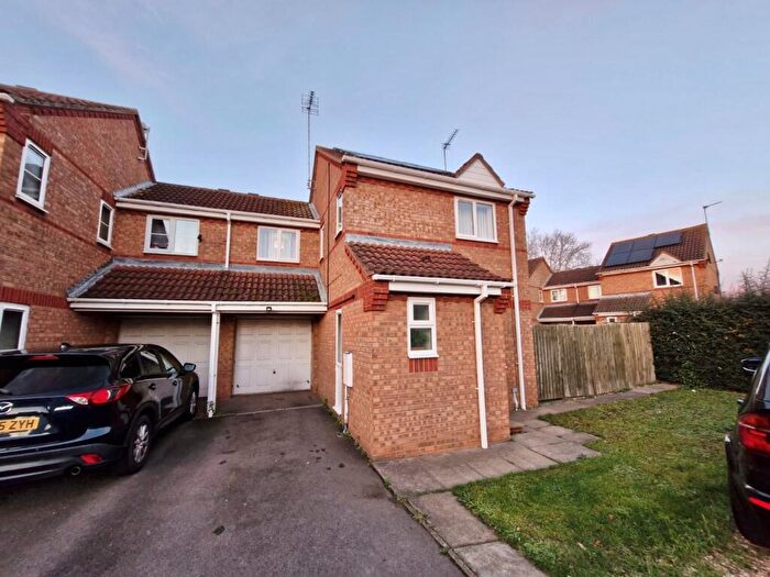 3 Bedroom House To Rent In Heron Park, Peterborough, PE1