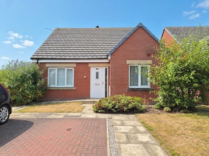 4 Bedroom Detached Bungalow For Sale In Almond Close, Lytham St Annes, FY8