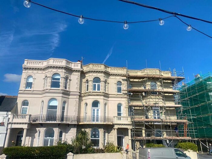 3 Bedroom Flat To Rent In Marine Parade, Worthing, BN11