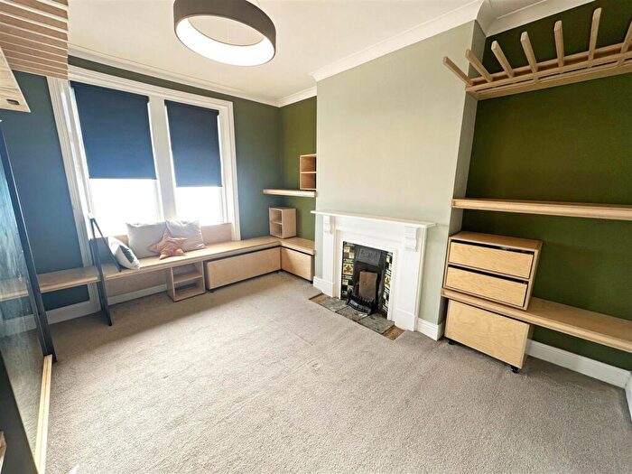 1 Bedroom Flat To Rent In Yeoman Street, North Shields, Tyne And Wear, NE29