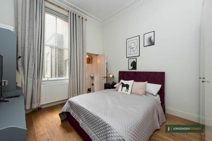 1 Bedroom Flat To Rent In Hogarth Road, London, SW5