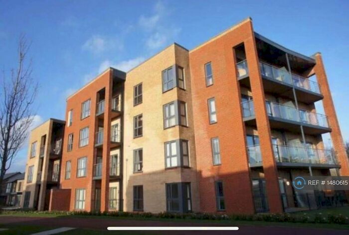 1 Bedroom Flat To Rent In Bessemer Lodge, Oakgrove, Milton Keynes, MK10