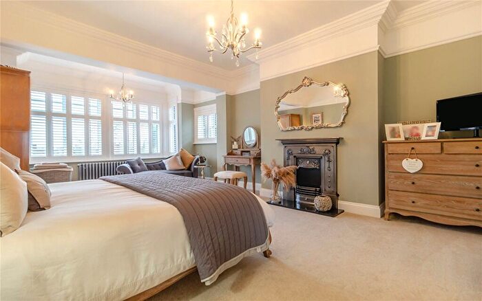 5 Bedroom Detached House For Sale In Newmarket Road, Norwich, Norfolk, NR4