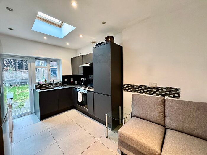 3 Bedroom Semi-Detached House To Rent In Robin Hood Way, Kingston Vale, SW15