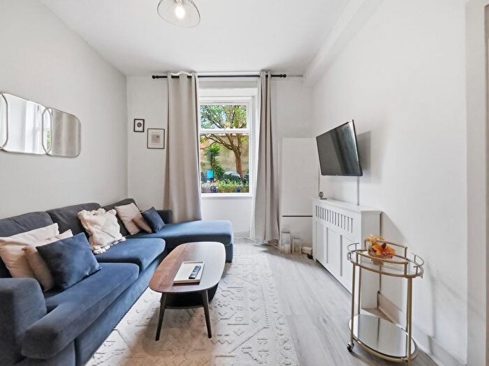 1 Bedroom Flat For Sale In / Wardlaw Street, Gorgie, Edinburgh, EH11