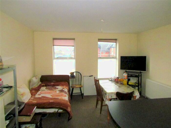 1 Bedroom Apartment To Rent In High Road, Chadwell Heath, Romford, Essex, RM6