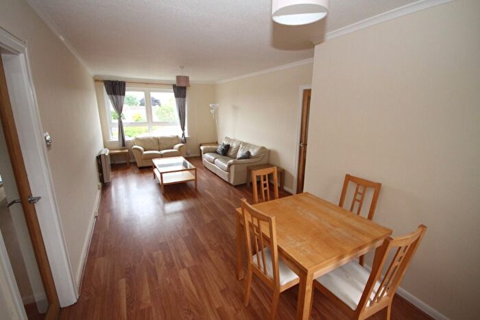 3 Bedroom Flat To Rent In North Gyle Loan, Corstorphine, Edinburgh, EH12