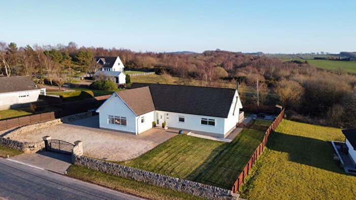 5 Bedroom Country House For Sale In Airlie, Crosshands, Mauchline, KA5