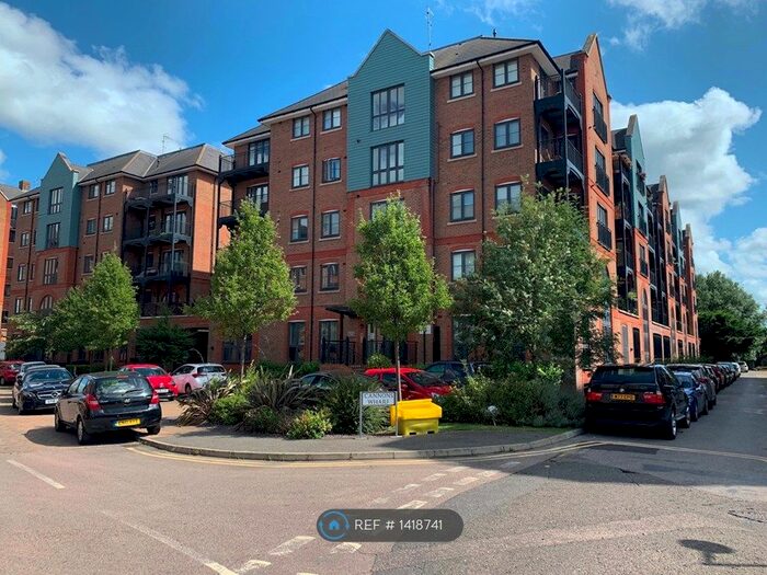 2 Bedroom Flat To Rent In Cannons Wharf, Tonbridge, TN9