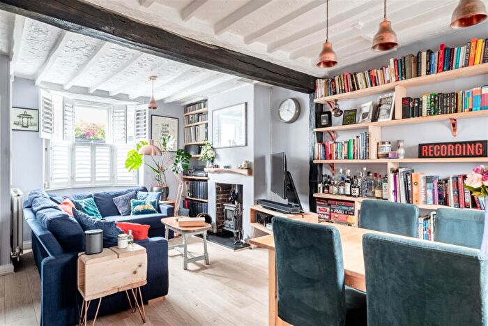 2 Bedroom Terraced House For Sale In Cheltenham Place, Brighton, BN1