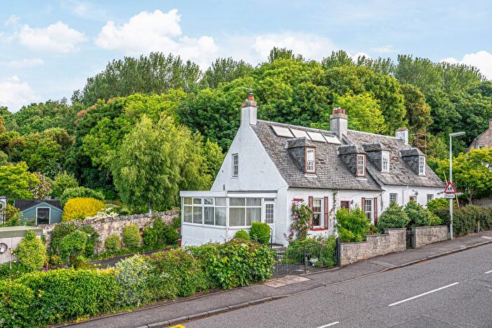 2 Bedroom Cottage For Sale In Inch Cottage, Dunfermline Road, Limekilns, KY11