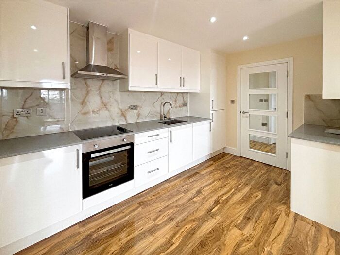 1 Bedroom Flat To Rent In Church Street, Slough, Berkshire, SL1