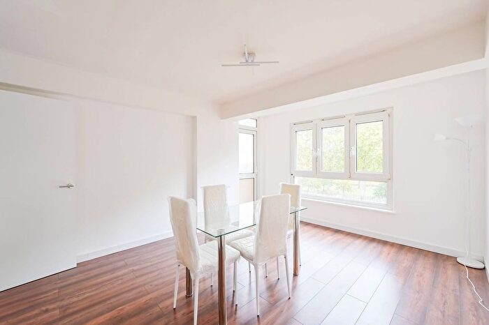 1 Bedroom Flat To Rent In Paul Street, Stratford, London, E15