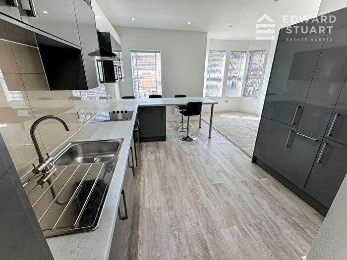 1 Bedroom Flat To Rent In Church Walk, Peterborough, Cambridgeshire, PE1