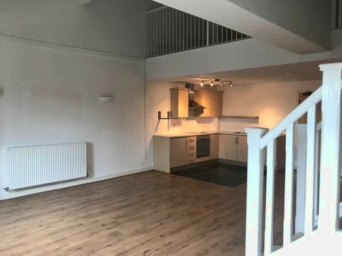 2 Bedroom Flat To Rent In Elphins Drive, Wilderspool Park, Warrington, WA4