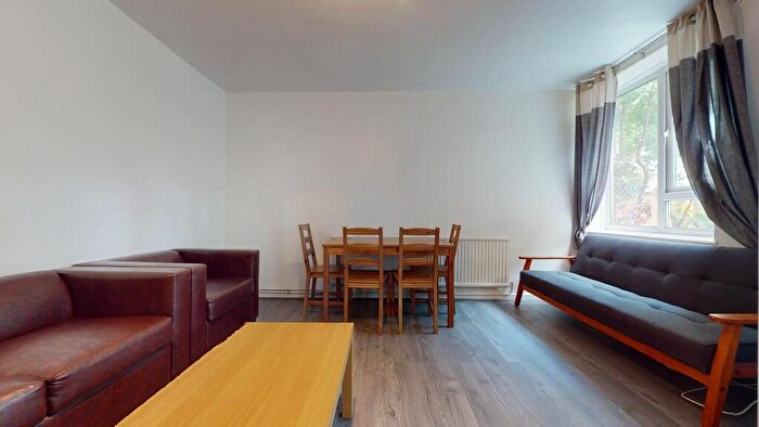 2 Bedroom Flat To Rent In Evering Road, Stoke Newington, E5
