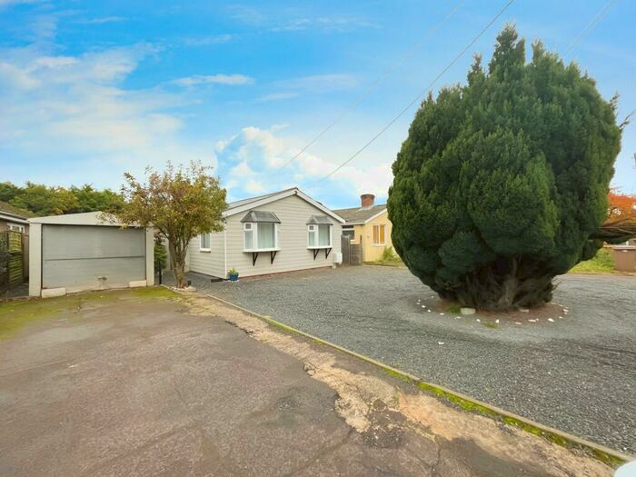 2 Bedroom Bungalow To Rent In Waldingfield Road, Sudbury, CO10