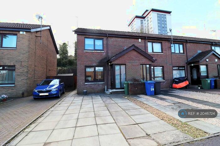 2 Bedroom End Of Terrace House To Rent In Castle Gait, Paisley, PA1