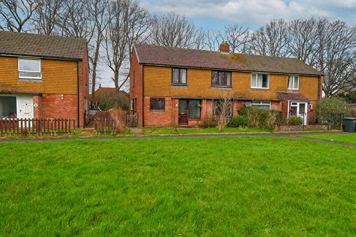 3 Bedroom Terraced House For Sale In Anne Crescent, Waterlooville, PO7