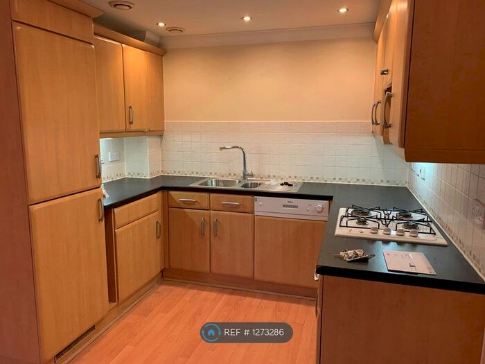 1 Bedroom Flat To Rent In Exchange Apartments, Bromley BR2