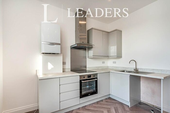 1 Bedroom Flat To Rent In Havant Road, Emsworth, PO10