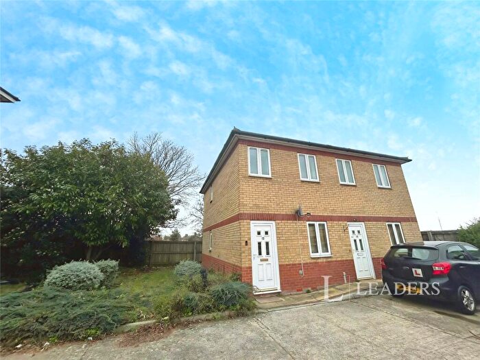 2 Bedroom Flat To Rent In Bourne Road, Essendine, Stamford, PE9