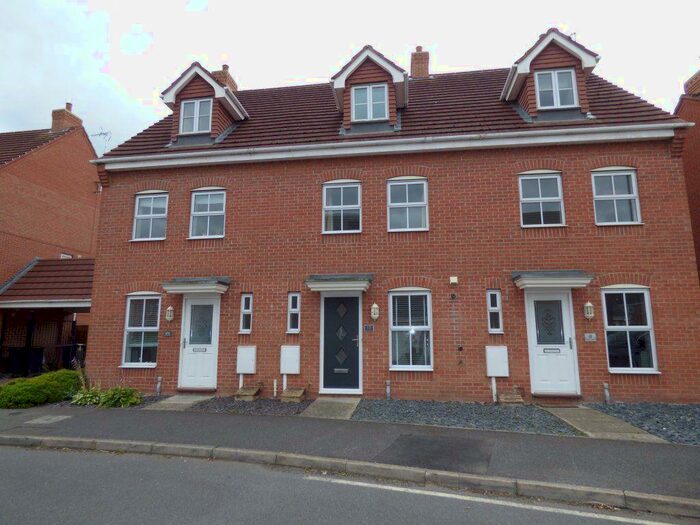 3 Bedroom Property To Rent In Glover Road, Castle Donington, DE74