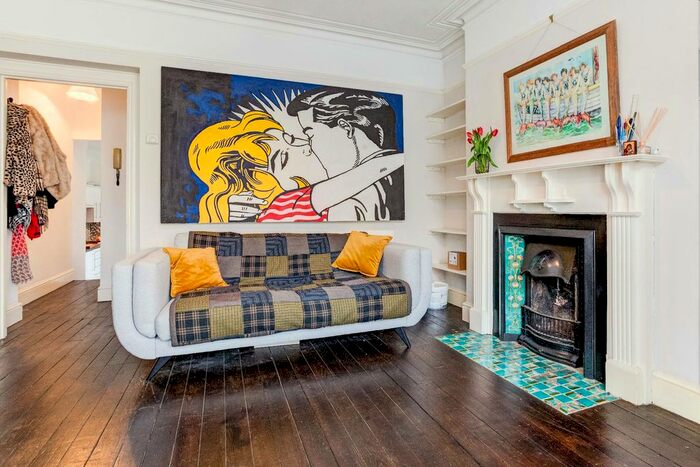 1 Bedroom Flat To Rent In Hollingbury Park Avenue, Brighton, BN1