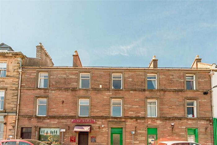 2 Bedroom Flat To Rent In Wellmeadow, Blairgowrie, Perth And Kinross, PH10