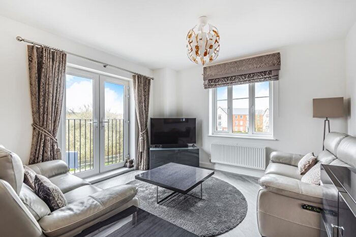 2 Bedroom Flat To Rent In William Heelas Way, Wokingham, RG40