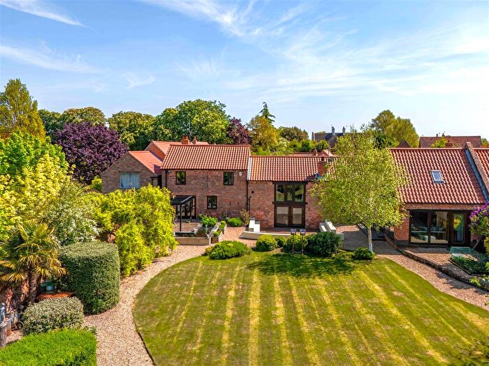 4 Bedroom Barn Conversion For Sale In Brandhills View, Alverton, NG13