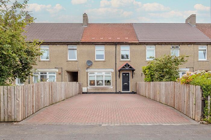 3 Bedroom Terraced House For Sale In Moray Place, Chryston, G69