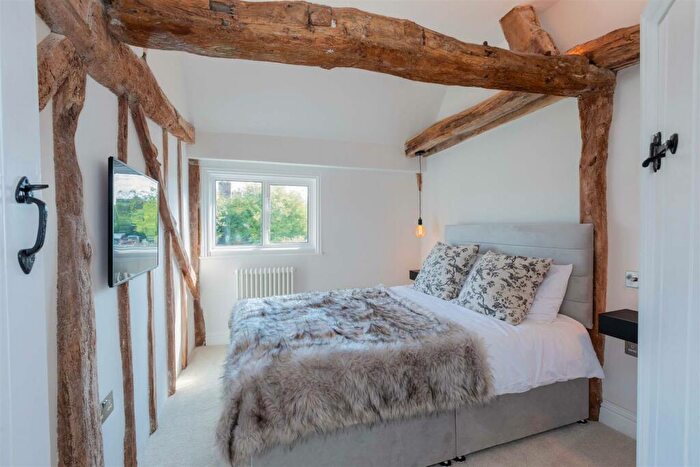 3 Bedroom Terraced House For Sale In Thame Road, Warborough, Wallingford, OX10