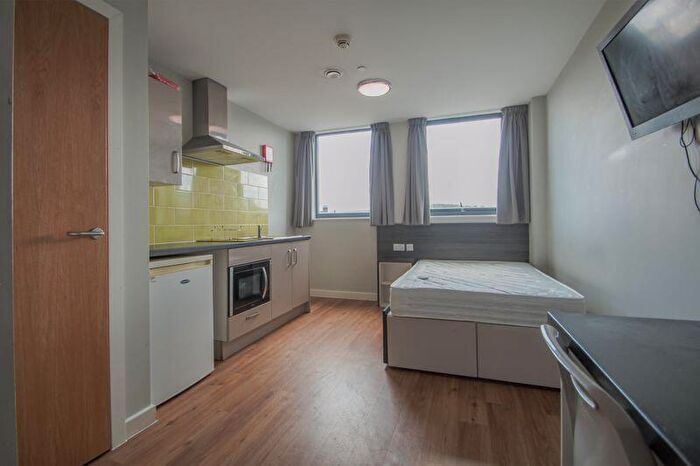 1 Bedroom Flat For Sale In Studio Investment, Sovereign House, Queen Street, Sheffield, S1