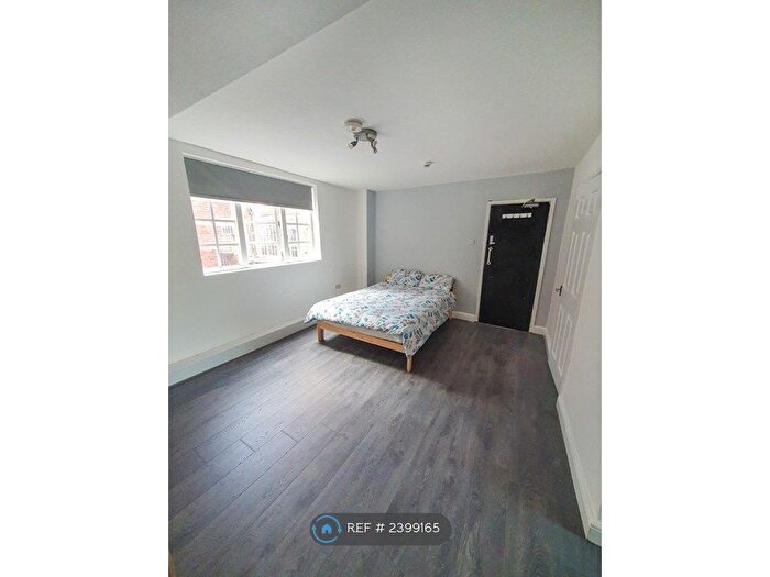 Studio To Rent In Mansfield Road, Nottingham, NG1