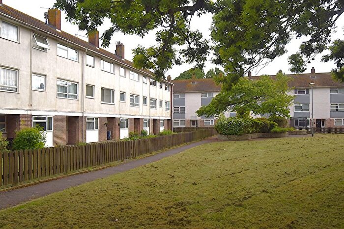 3 Bedroom Flat For Sale In Morland Road, Highbridge, TA9