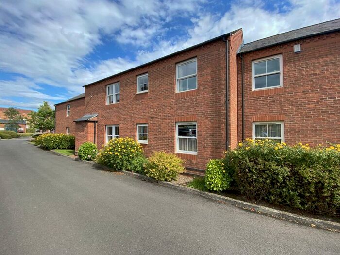 1 Bedroom Apartment For Sale In Greendale Court, Bedale, DL8