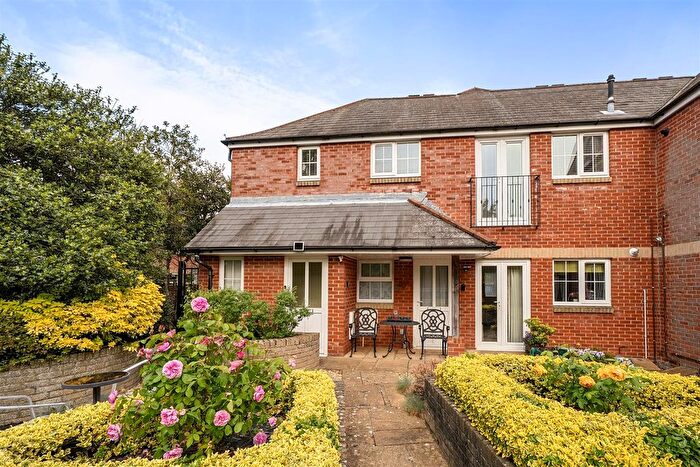 2 Bedroom Flat To Rent In Havelock Road, Warsash, Southampton, SO31